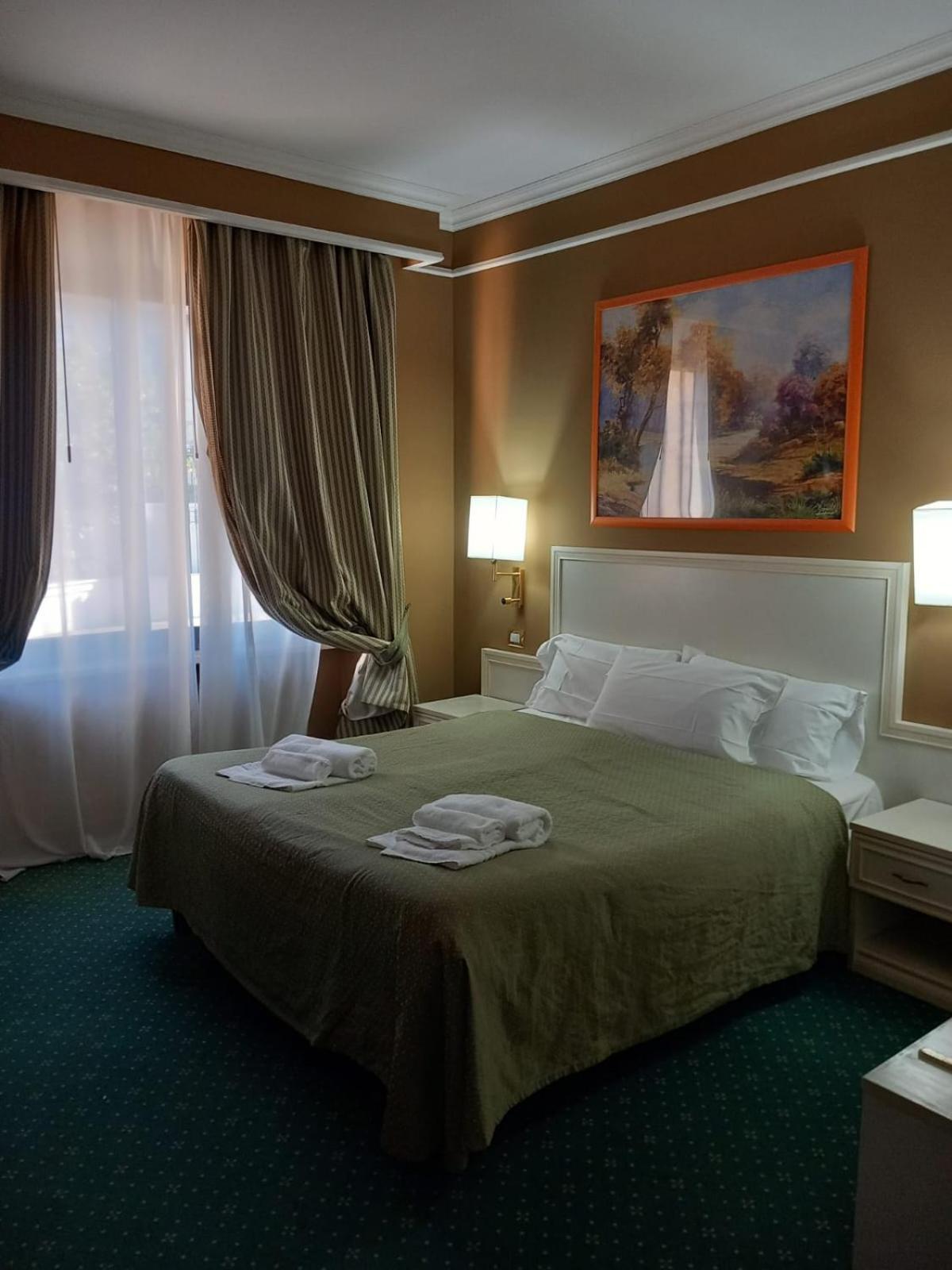 Cervara Park Hotel Рим Екстер'єр фото